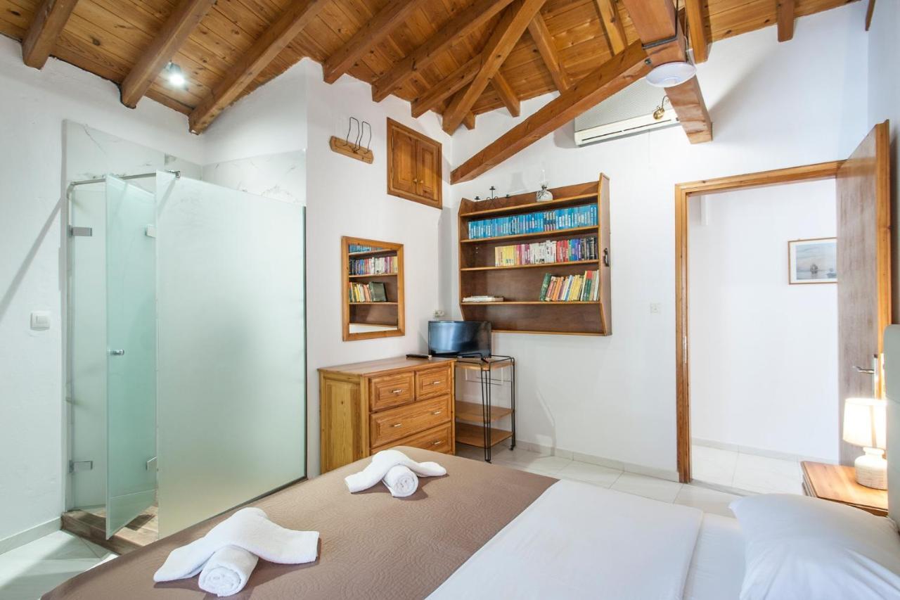Eliza Skiathos Bagian luar foto